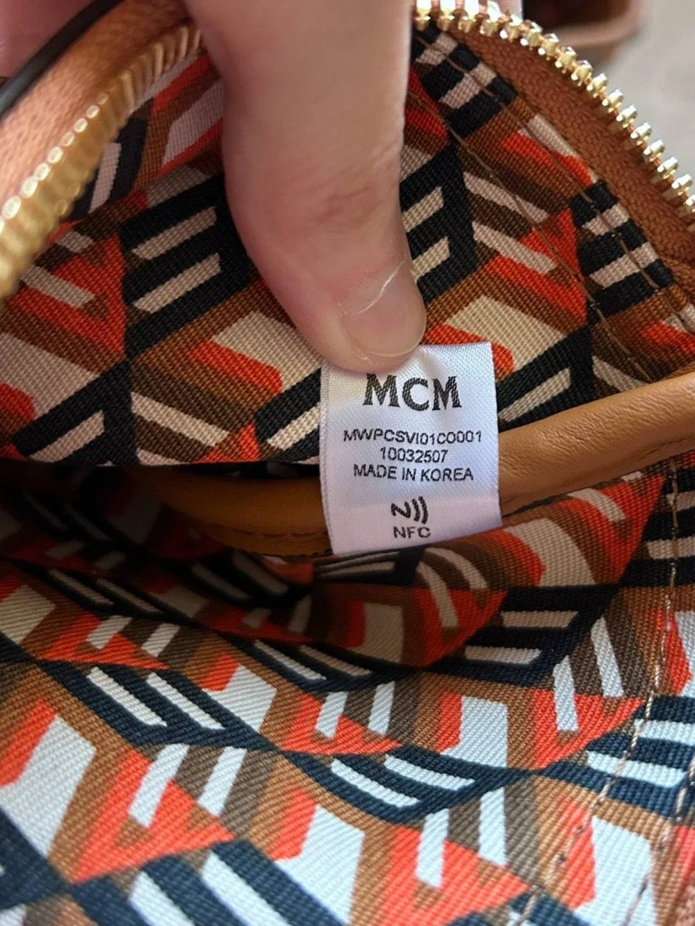 NWT MCM Reversible Liz Shopper Tote in Visetos Cognac Sz Large - Picture 12 of 16